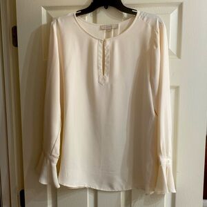 Beautiful blouse with bell sleeves